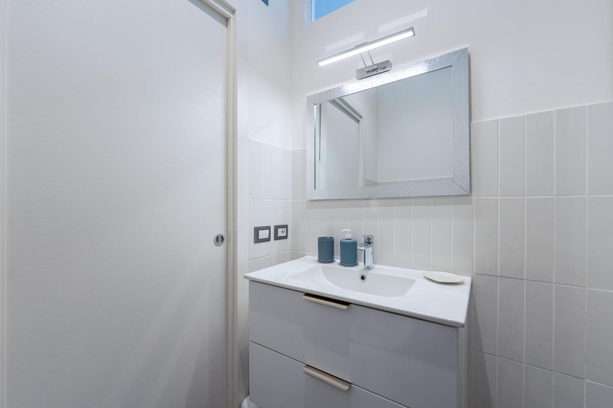 Casa Carolina Apartment เนเปิลส์ ภายนอก รูปภาพ