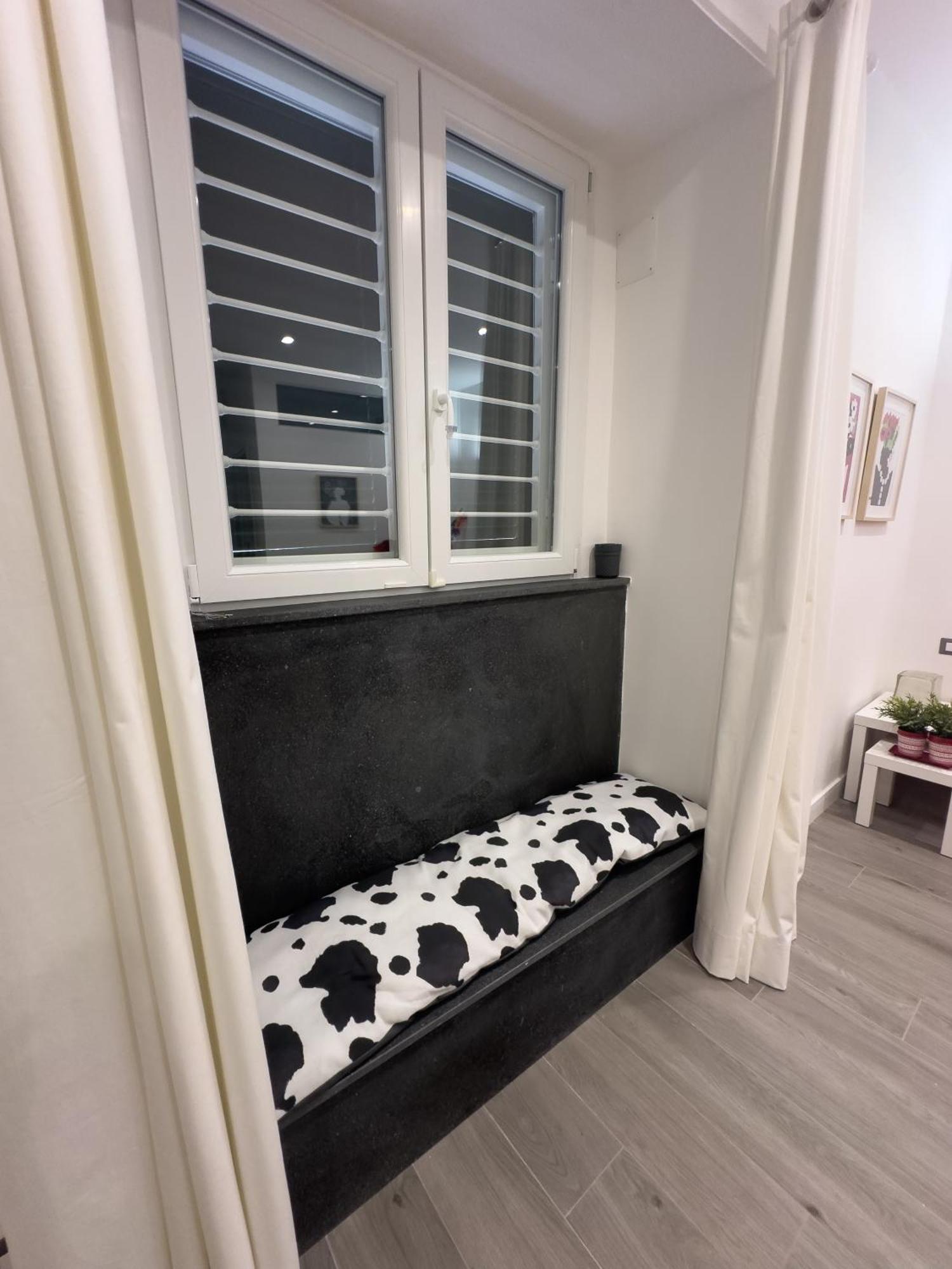 Casa Carolina Apartment เนเปิลส์ ภายนอก รูปภาพ