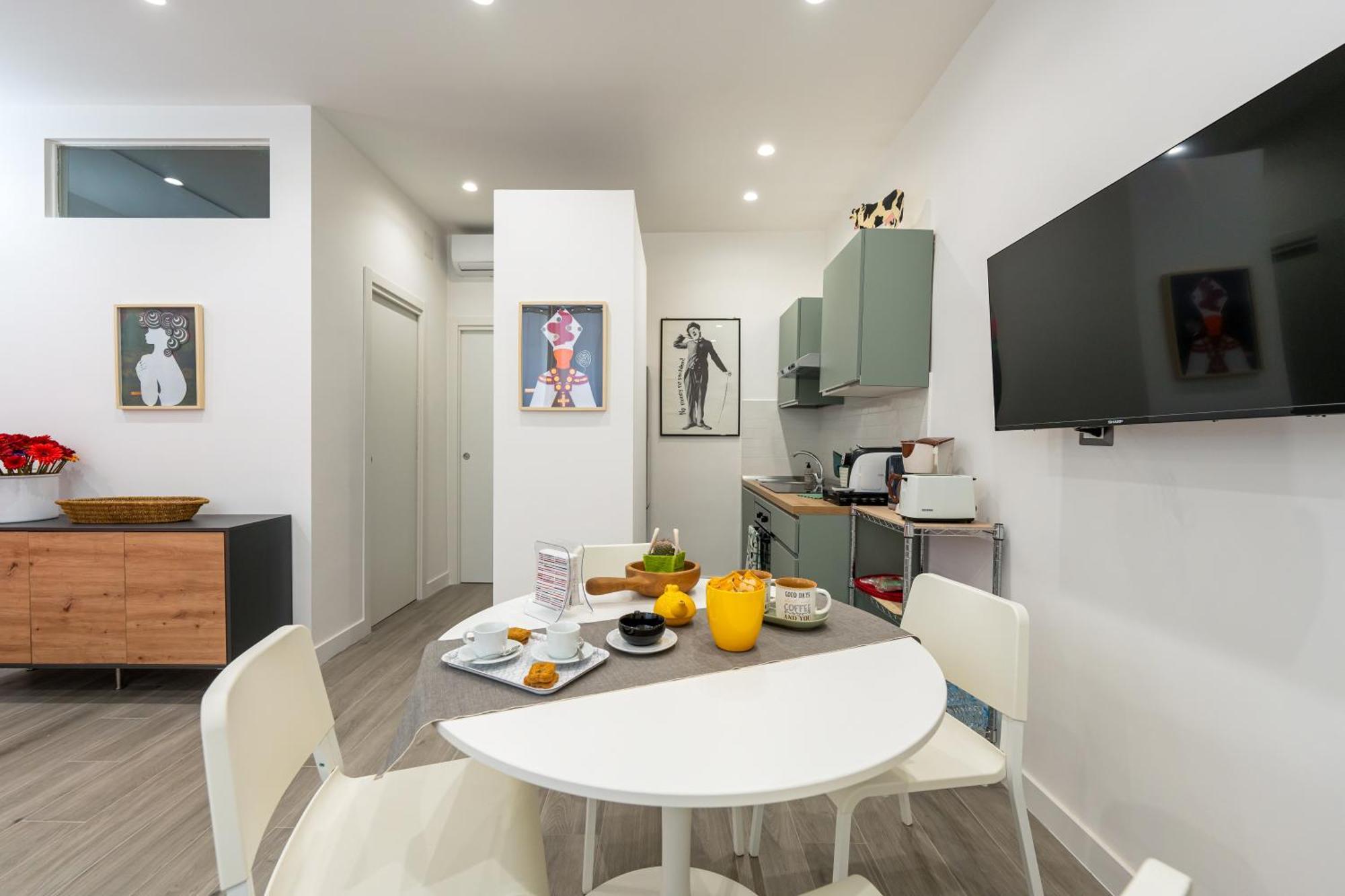 Casa Carolina Apartment เนเปิลส์ ภายนอก รูปภาพ